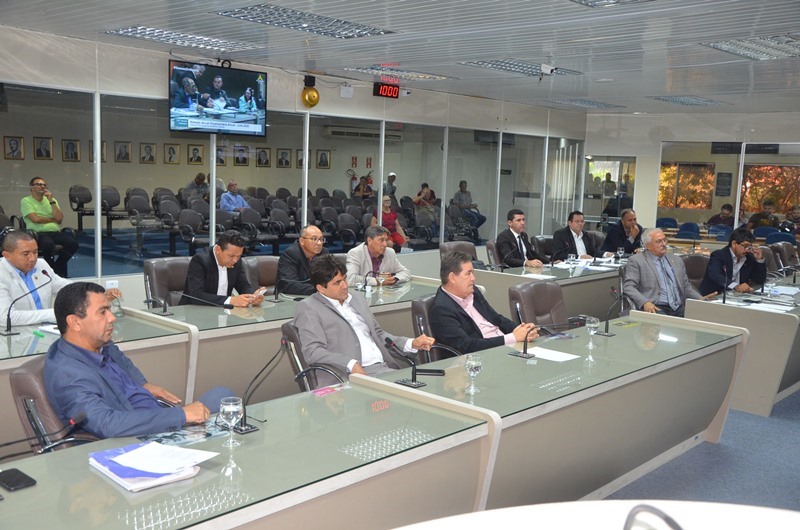 Câmara de Campina aprova Orçamento 2020 com 41 emendas