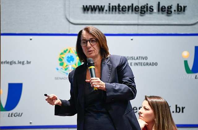 Especialista disse que ‘Big techs’ devem pagar por conteúdo jornalístico nas redes